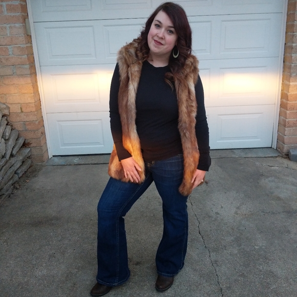 Meet your Posher, Rachael - Picture 2 of 12